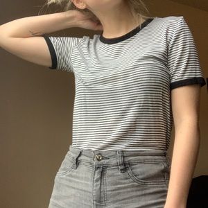 👺sold👺Forever 21 striped 90s top